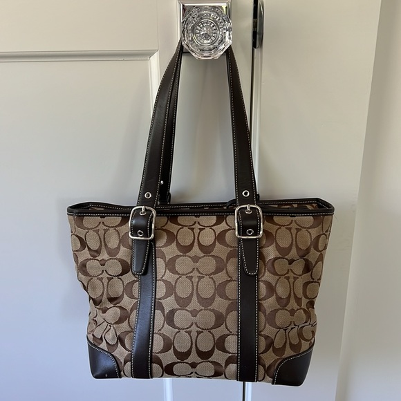 Coach Handbags - Vintage Coach Logo Jacquard Bag Brown Leather Original Owner